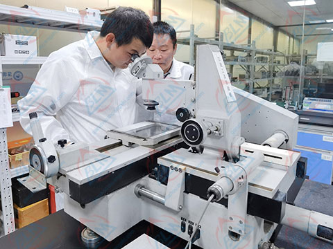 工厂樱花草在线社区www日本视频图片